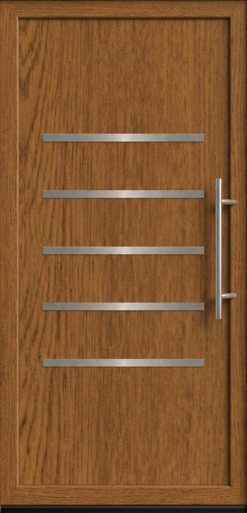 Ulazna vrata PM 031 u dezenu zlatni hrast sa pet horizontalnih inox lajsni.