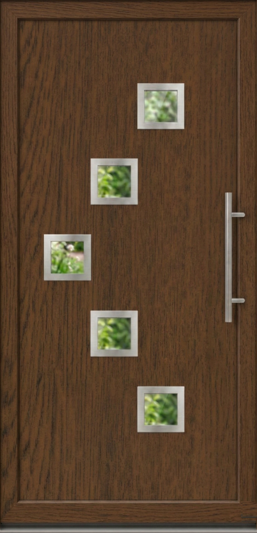 Ulazna vrata PM 011 u tamnom dezenu orah sa pet dekorativnih kvadratnih stakala i inox rukohvatom.
