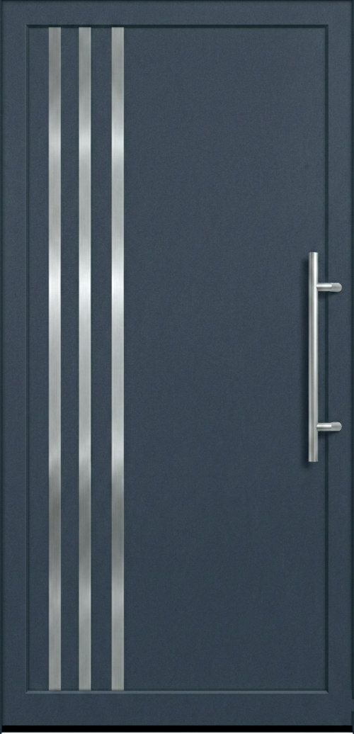Ulazna vrata model PM 005 u antracit sivoj boji sa tri vertikalne inoks trake i dugim modernim rukohvatom.