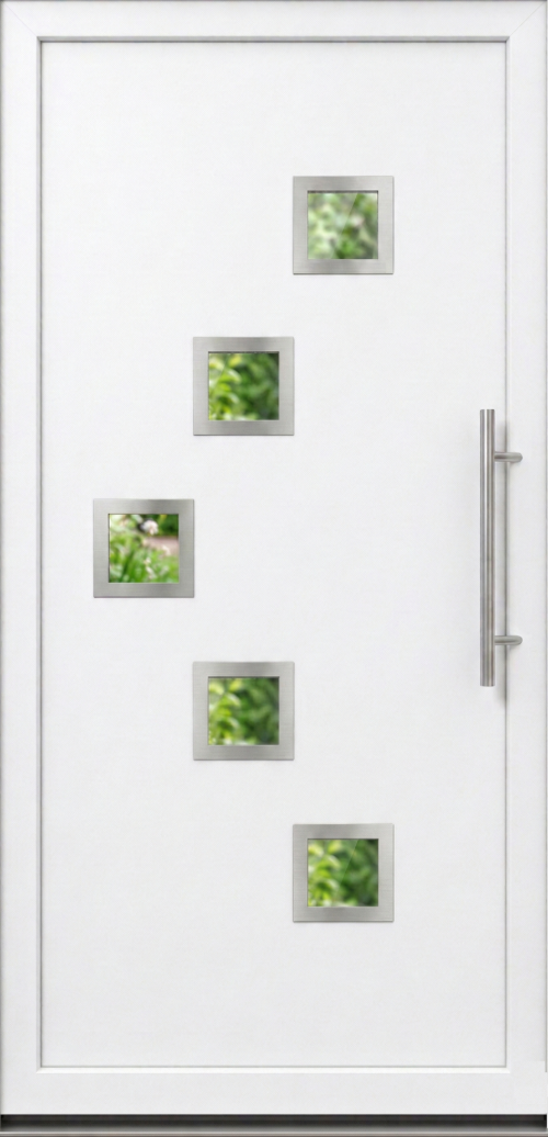 Ulazna vrata model PM 011 u beloj boji sa pet kvadratnih dekorativnih stakala raspoređenih dijagonalno i dugom inox ručkom sa desne strane.