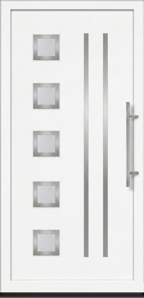 Ulazna vrata model PM 009 u beloj boji sa pet kvadratnih dekorativnih stakala sa leve strane, dve vertikalne inox aplikacije u sredini i dugom inox ručkom sa desne strane.