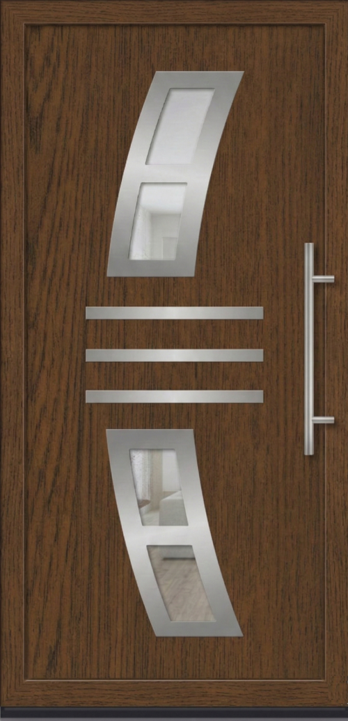 Ulazna vrata PM 019 u dezenu orah sa dva zakrivljena staklena panela, tri horizontalne metalne trake i modernom vertikalnom ručkom